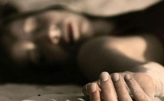 हावड़ा बस स्टैंड के पास से युवती का शव बरामद