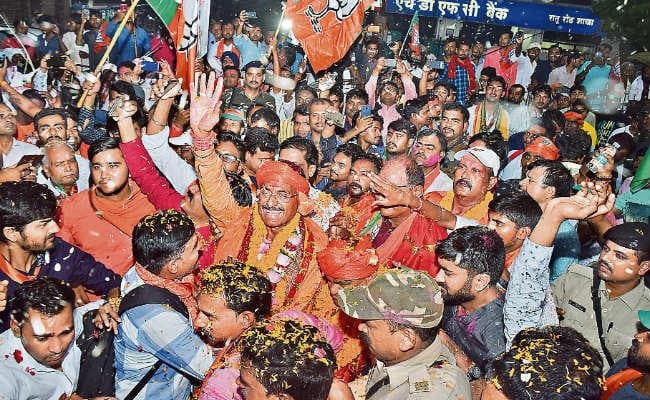 संजय सेठ के विजय जुलूस में होली-दीवाली सा दिखा नजारा