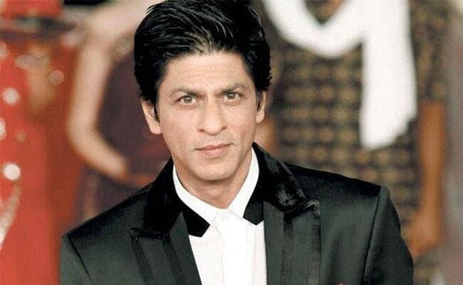 पीएम मोदी को शाहरुख खान ने इस अंदाज में दी जीत की बधाई