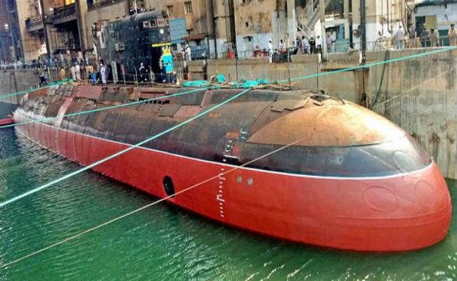 पनडुब्बियां बनाने के लिए तीन सरकारी कंपनी एचएसएल, भेल और मिधानी ने मिलाया हाथ