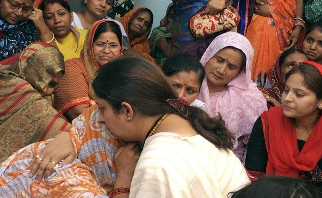 अमेठी : भाजपा नेता हत्याकांड में पांच लोगों पर नामजद प्राथमिकी दर्ज