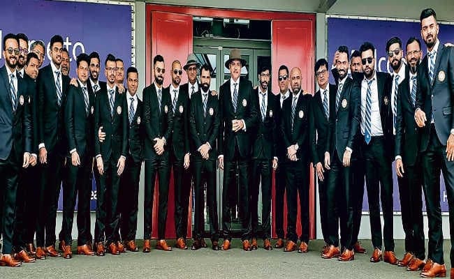 टीम इंडिया का दिख रहा ‘बियर्ड लुक’, 15 खिलाड़ियों में सिर्फ धौनी क्लीन शेव