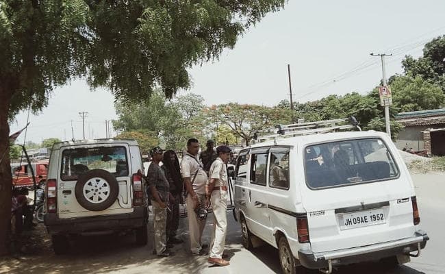 रांची में तीन नकाबपोश अपराधियों ने चूजा व्यवसायी से 12.5 लाख रुपये लूटे