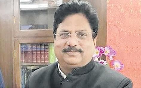 CIC ने आरबीआई को बड़े कर्ज डिफॉल्टरों के नाम का खुलासा करने का दिया निर्देश