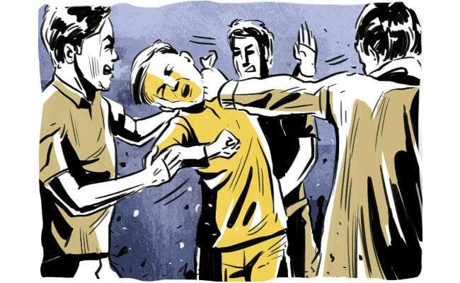 मजदूरी मांगने पर ठेकेदार ने श्रमिक को बुरी तरह पीटा