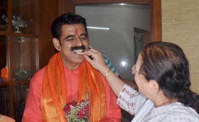 सबसे ज्यादा वोट पाने वाले उम्मीदवार ने कहा, "मोदी लहर से मिली रिकॉर्ड जीत"