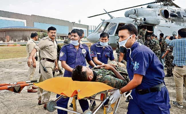 जवानों के पैर में तार फंसने से हुआ विस्फोट, दो घंटे में घायलों को एयरलिफ्ट कर रांची लाया गया