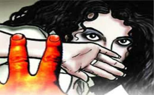 चाकू दिखा जान मारने की धमकी देकर किया दुष्कर्म, गिरफ्तार