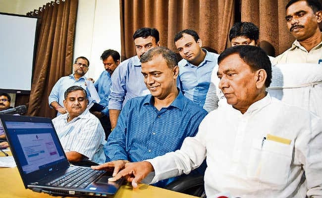 इंटर कंपार्टमेंटल में 84.42 फीसदी पास