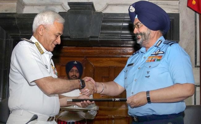 वायुसेना प्रमुख बीएस धनोआ होंगे चीफ ऑफ स्टाफ कमेटी के चेयरमैन