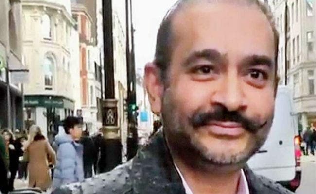 प्रत्यर्पण मामले में गुरुवार को ब्रिटेन की अदालत में पेश किया जायेगा नीरव मोदी