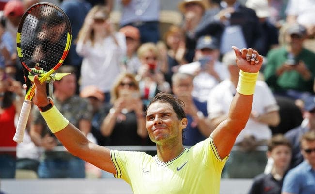 फेडरर और नडाल आसान जीत से फ्रेंच ओपन के तीसरे दौर में
