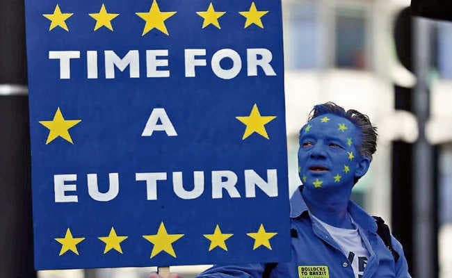 पॉपुलिस्ट और ग्रीन की बढ़त