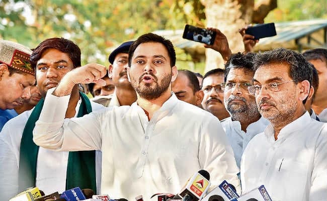 तेजस्वी बोले, दिल्ली जाकर राहुल-प्रियंका से होगी बात, महागठबंधन की बैठक में नहीं आये कांग्रेस के नेता