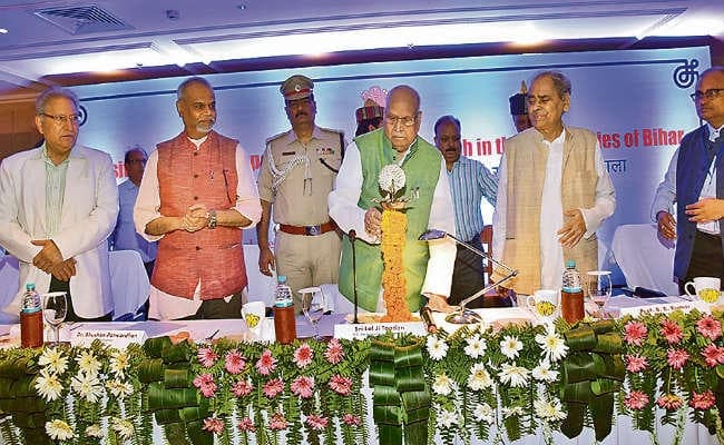 विश्वविद्यालयोें में भ्रष्टाचार के लिए कोई जगह नहीं - राज्यपाल