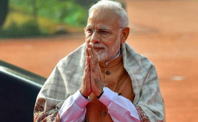 #SwearingInCeremony: मोदी के शपथ ग्रहण के लिए दिल्ली पहुंचे कई फिल्मी सितारे