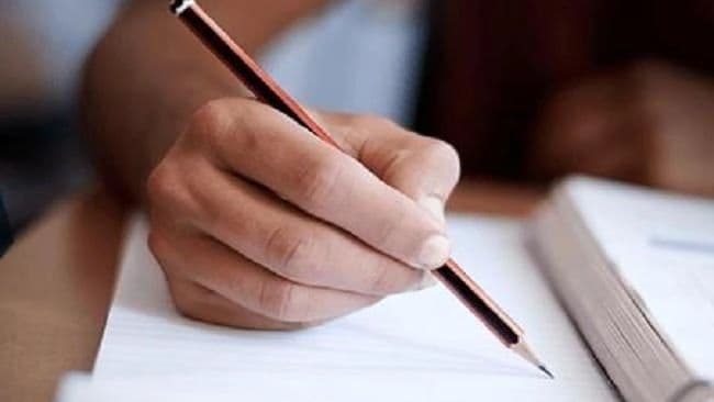 Sarkari Naukri: आठ साल बाद भी नहीं निकला BSSC का अंतिम रिजल्ट, 28 तक नहीं आने पर आंदोलन करेंगे छात्र