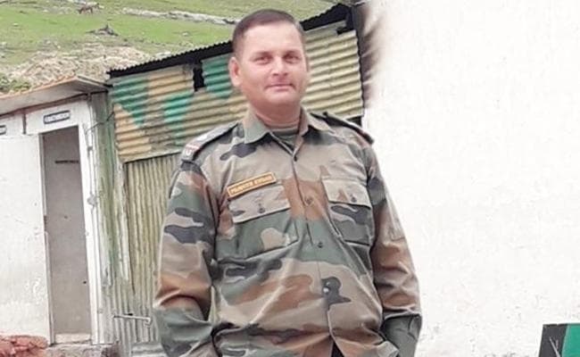 जम्मू-कश्मीर के लेह में तैनात झारखंड के जवान प्रवीण कुमार पंचतत्व में विलीन