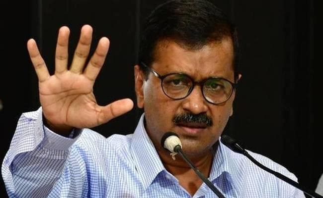 दिल्ली में DTC बसों- मेट्रो में महिलाओं को मुफ्त सफर की सौगात, केजरीवाल आज करेंगे ऐलान!