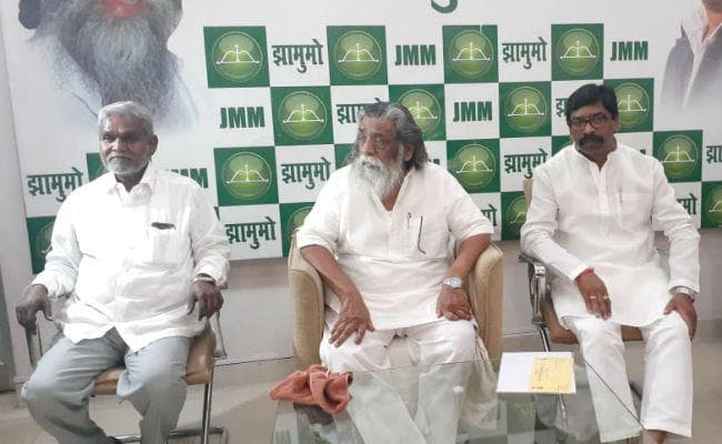 हेमंत ने हार का ठीकरा ईपीएम पर फोड़ा, तो बोली भाजपा- जनता ने झामुमो का नकारा