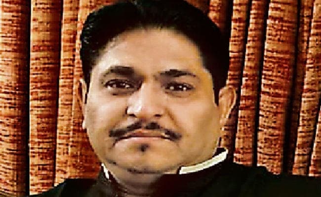 सोशल मीडिया भी ज्ञान का जरिया है, बशर्ते इसे युवा समझें