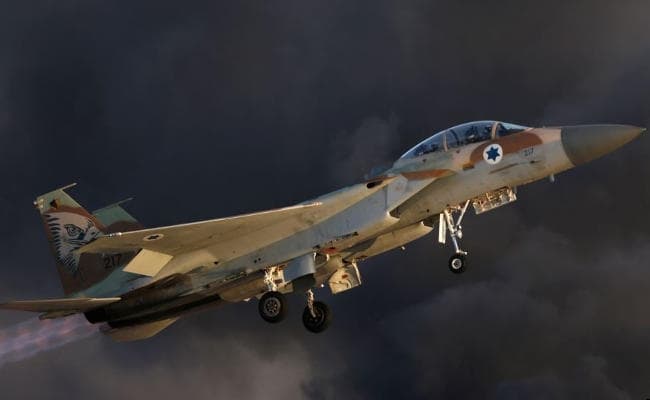 इस्राइल ने सीरिया के होम्स प्रांत में एयरबेस पर हमला किया