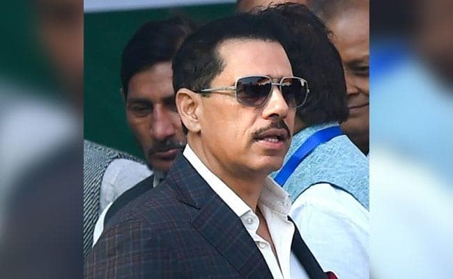 अदालत ने वाड्रा को विदेश यात्रा की अनुमति दी