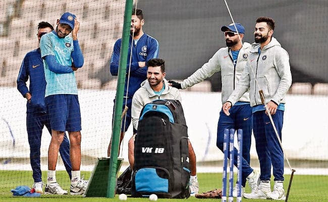 विश्व कप मैच: बुमराह का किया गया डोप टेस्ट, पहले मैच में बारिश का साया, अंतिम एकादश में खेल सकते हैं कुलदीप और चहल