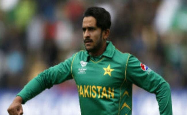 World Cup 2019 : इंग्लैंड को पटखनी देने के बाद पाकिस्तानी तेज गेंदबाज हसन अली ने कही ये बात