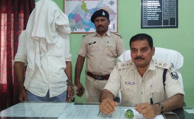 बिहार : औरंगाबाद में विधान पार्षद के घर पर नक्सली हमला मामला, एक गिरफ्तार