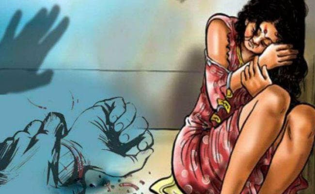 गुमला : पिस्तौल की नोंक पर मां-बेटी से सामूहिक दुष्कर्म