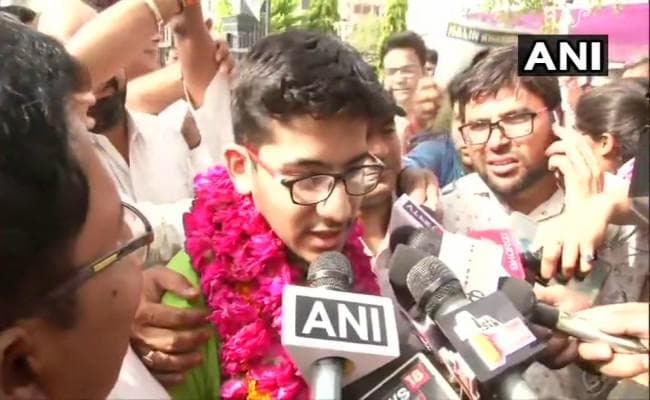 NEET का रिजल्ट जारी, राजस्थान के नलिन खंडेलवाल टॉपर, भाविक बंसल दूसरे और अक्षत कौशिक तीसरे स्थान पर रहे