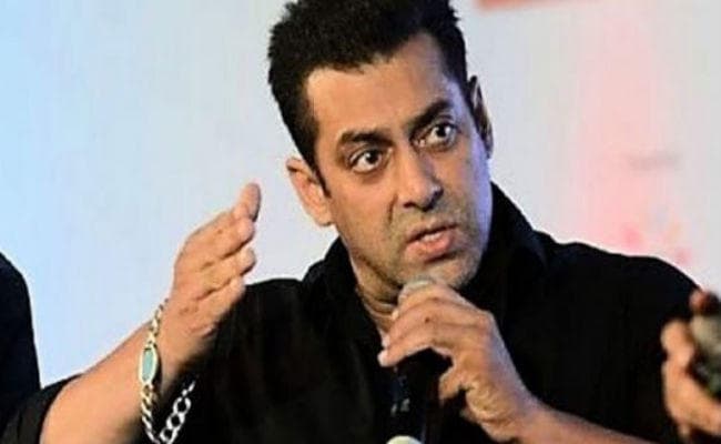 Bharat एक्टर सलमान खान ने सुरक्षा गार्ड को मारा थप्पड़, Video Viral