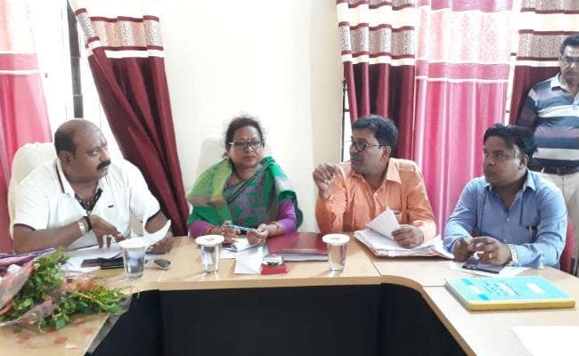 सिमडेगा : नगर परिषद के विभिन्न स्थलों पर लगेगा मॉड्यूलर यूरिनल