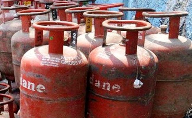रांची : प्रधानमंत्री उज्ज्वला योजना के लाभुकों के पास भी जल्द होगा डबल सिलिंडर