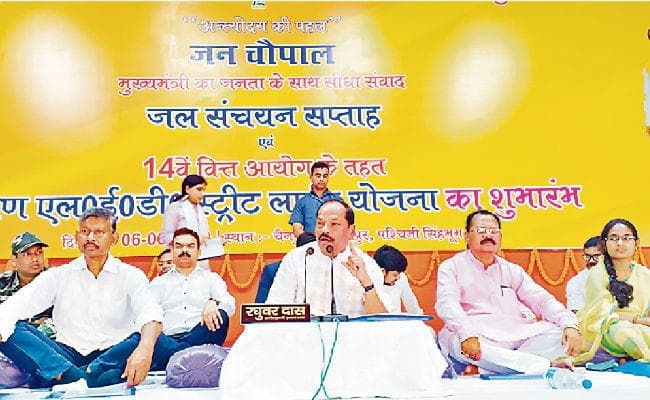 चक्रधरपुर : 2020 तक कोई गरीब बेघर नहीं रहेगा : सीएम रघुवर दास