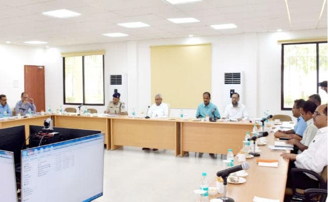 CM नीतीश ने की लॉ एंड ऑर्डर की समीक्षा बैठक, थानों में कानून-व्यवस्था व अनुसंधान के लिए होंगे अलग-अलग SHO