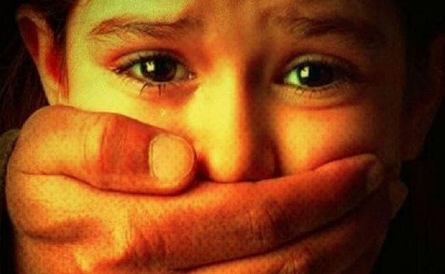 अलीगढ़ में मासूम की हत्‍या : संदिग्धों के फोन रिकार्ड खंगाल रही है पुलिस