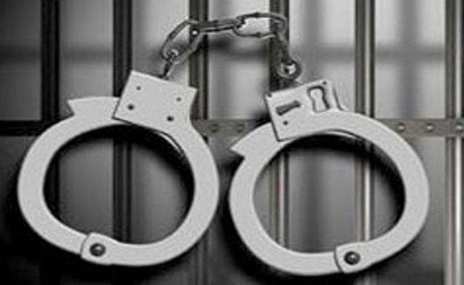 साम्प्रदायिक भावनाएं भड़काने के आरोप में चायवाला गिरफ्तार