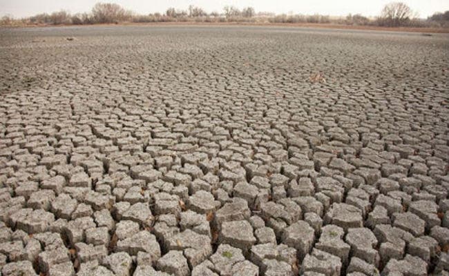 सूखे से जूझ रहे किसानों की समस्याओं को लेकर आंदोलन करेगी माकपा