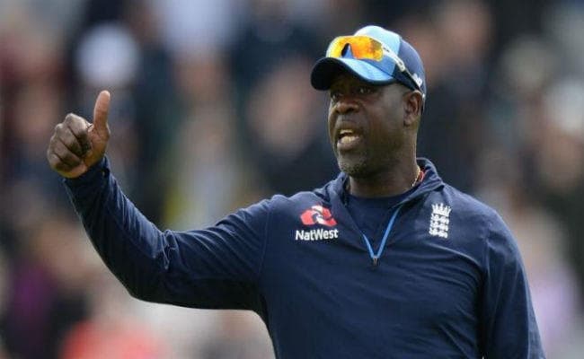 ICC WORLD CUP 2019: डिविलियर्स मामले को लेकर खफा है दक्षिण अफ्रीकी कोच गिब्सन, कही ये बात