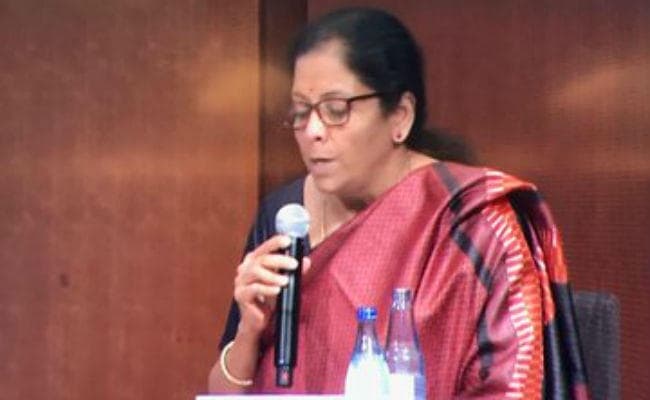 बजट पूर्व परामर्श 11-23 जून को, अर्थशास्त्रियों और उद्योग मंडलों से मिलेंगी वित्त मंत्री सीतारमण