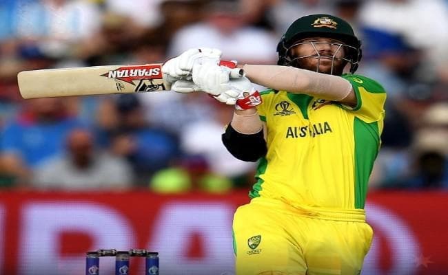 वर्ल्‍ड कप : गेंदबाजों से निबटने के लिये डेविड वॉर्नर ने बल्ले पर लगाया ‘सेंसर''