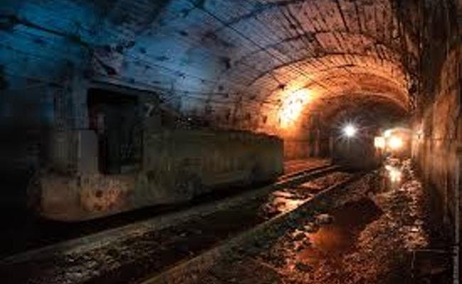 कोयले की खदान में हुए हादसे में नौ लोगों की मौत,10 घायल