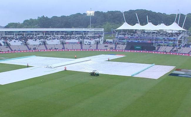 #WIvSA : बारिश की भेंट चढ़ा दक्षिण अफ्रीका-वेस्टइंडीज मैच, एक-एक अंक से करना पड़ा संतोष