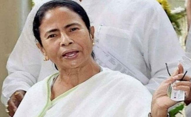 ममता ने हिंसा में दो लोगों के मारे जाने की बात कही, समयपूर्व विधानसभा चुनाव की अटकलों को किया खारिज