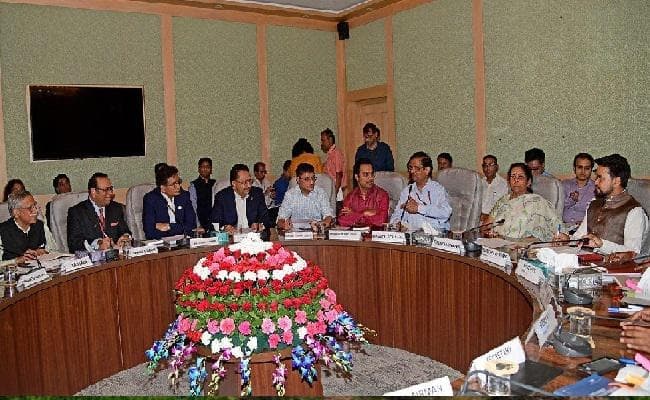 आम बजट की आहट, बैठक में हुई चर्चा किसको मिलेगी राहत