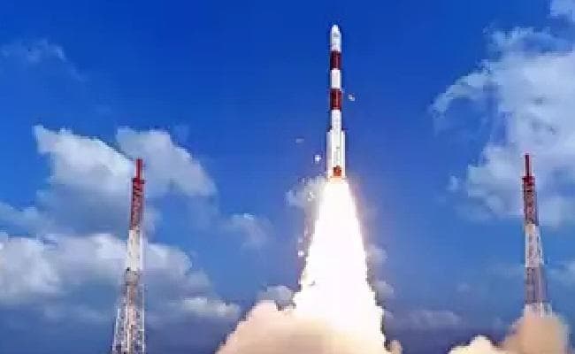 नासा सिग्नल व्यवधान के अध्ययन के लिए जुड़वां उपग्रह भेजेगा