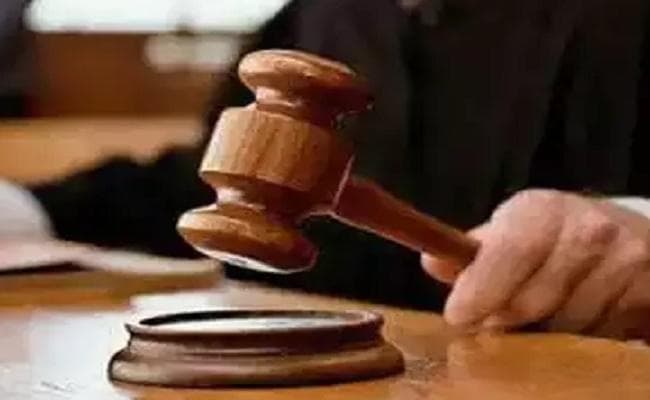 दहेज हत्याकांड में पिता, पुत्र को 10 साल जेल की सजा