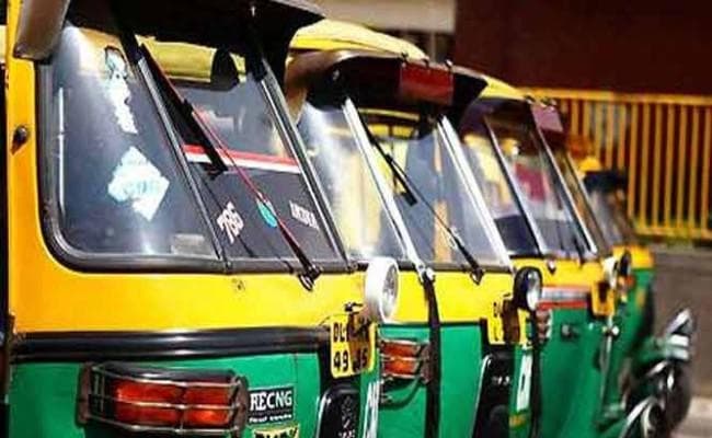 बामुलाहिजा होशियार! दिल्ली में 18.75 फीसदी बढ़ गया ऑटो-रिक्शा का किराया, केजरीवाल सरकार ने जारी की अधिसूचना